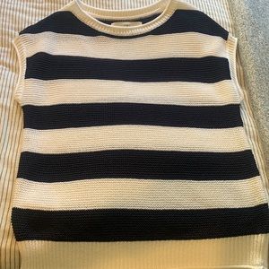 New w/o tags. Never worn.  navy and white striped short sleeve sweater top